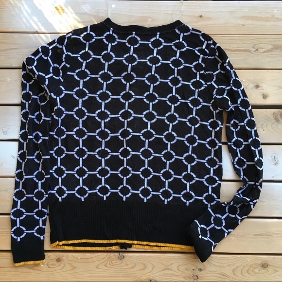 Absolute creative worldwide geometric sweater - Picture 2 of 4